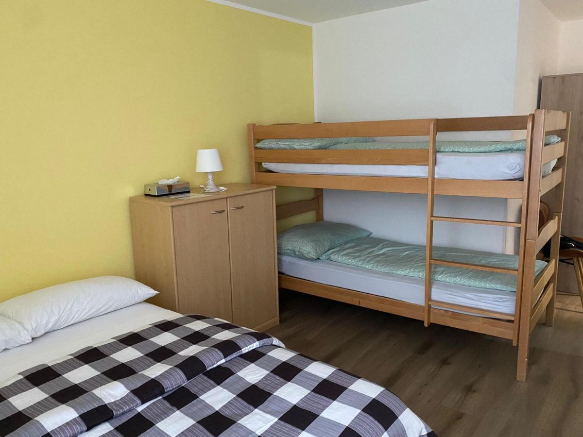 Cugnasco Ristorante Del Ponte Bed & Breakfast エクステリア 写真