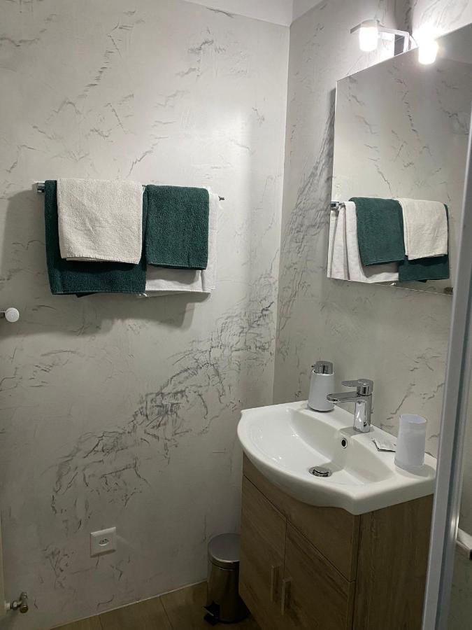 Cugnasco Ristorante Del Ponte Bed & Breakfast エクステリア 写真