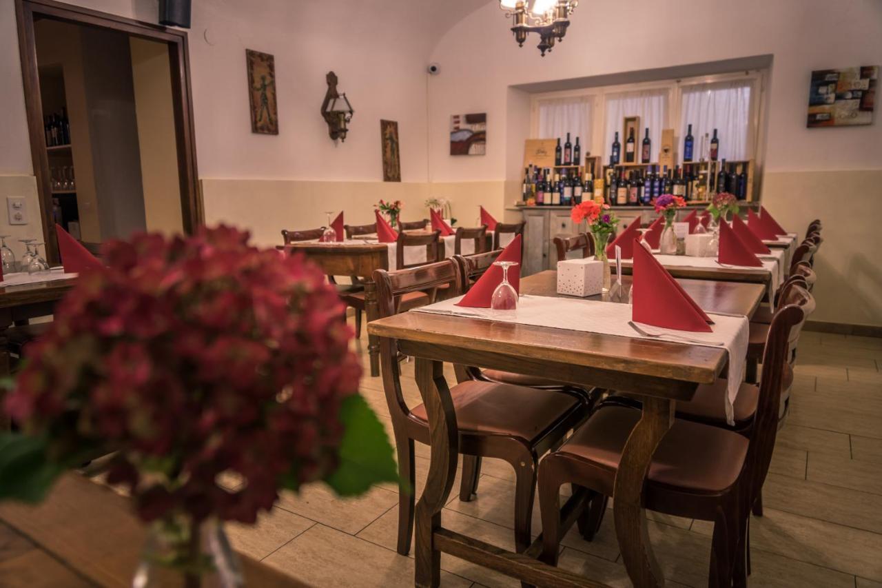 Cugnasco Ristorante Del Ponte Bed & Breakfast エクステリア 写真